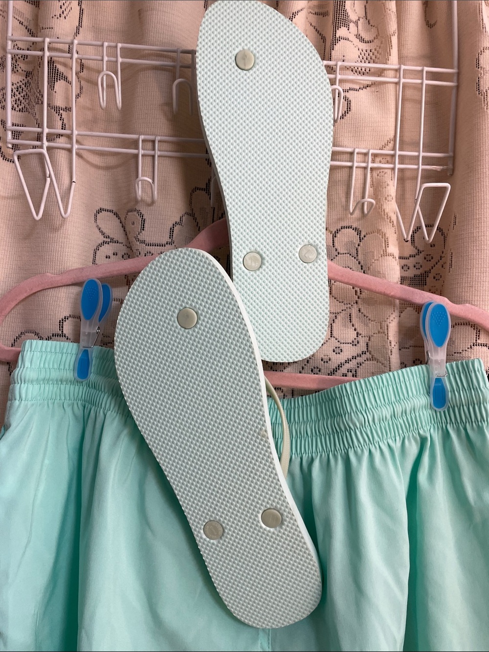 Old Navy Green Flip Flop Sandals with Yellow Pineapple Print/Ocean Breeze Shorts - Picture 8 of 9